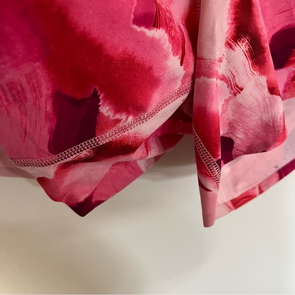 Athleta Printed Run With It Shorts Activewear UPF Lined Zip-Pocket Pink Size 3XL - Picture 5 of 16